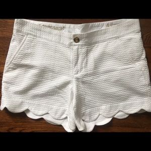 Lily Pulitzer White Buttercup Shorts, Size 4